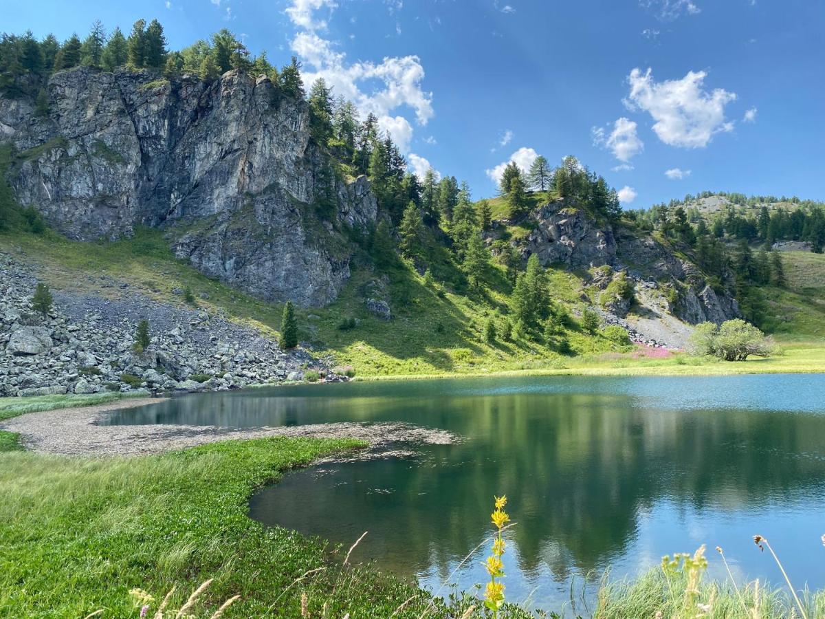 Le Chaberton, Renove En 2021, Pied Des Pistes Et Spa Montgenèvre Exterior foto