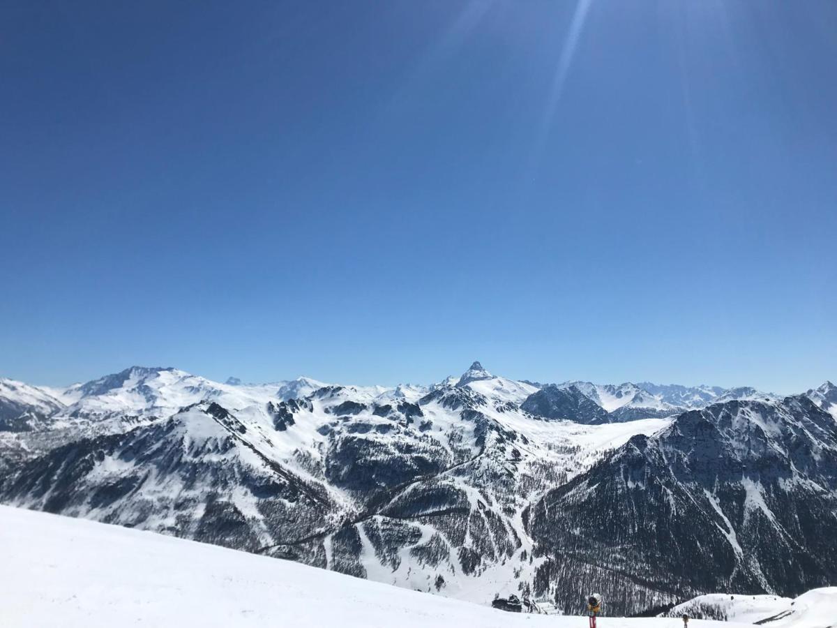 Le Chaberton, Renove En 2021, Pied Des Pistes Et Spa Montgenèvre Exterior foto